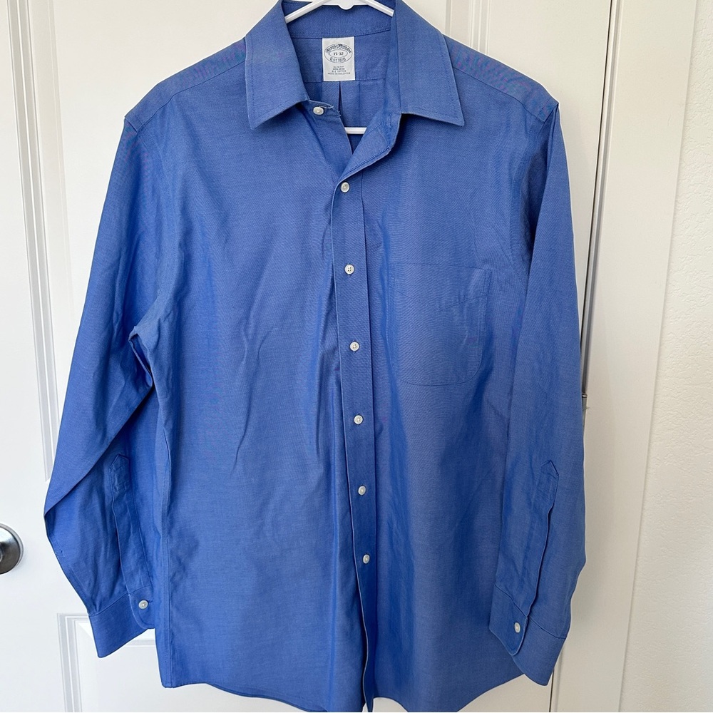 Brooks Brothers 15-32 button-down slim fit dress shirt
